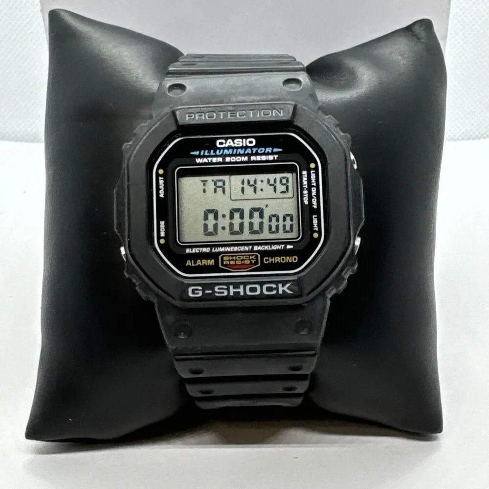 Casio G-Shock DW-5600E Men's Black Resin Strap Digital Dial Wrist Watch JNA85 - Picture 2 of 12